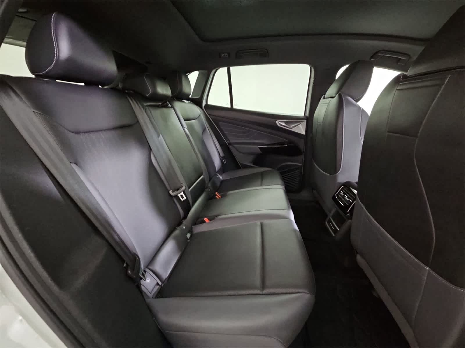 Thumbnail: 2023 Volkswagen ID.4 - 20