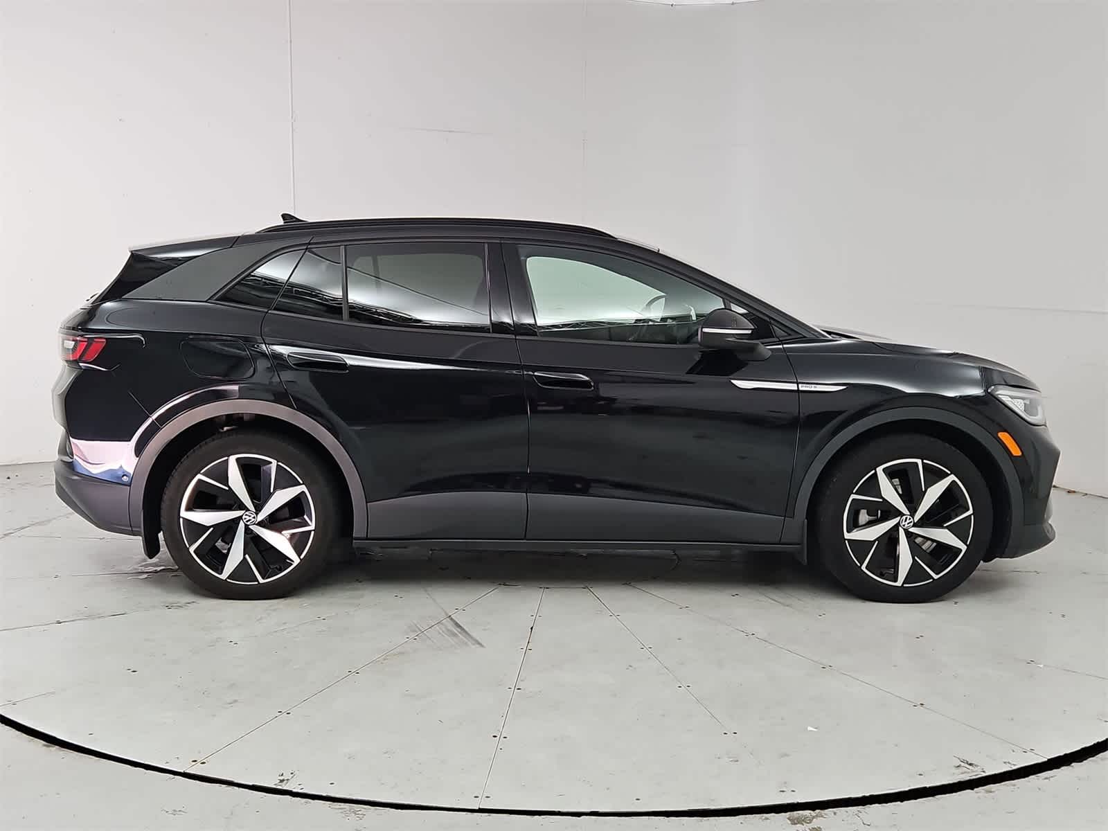 Thumbnail: 2023 Volkswagen ID.4 - 7