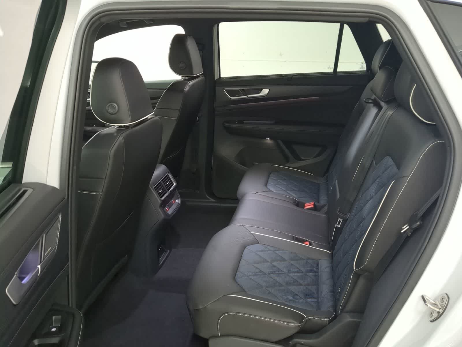 Thumbnail: 2026 Volkswagen Atlas - 18