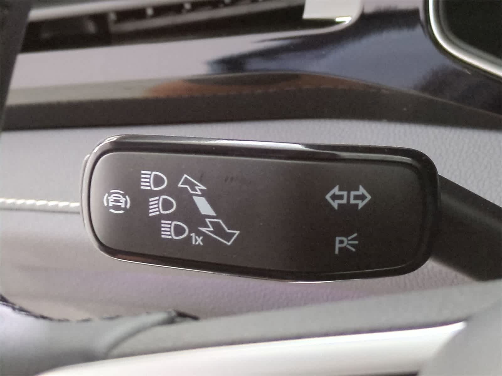 Thumbnail: 2025 Volkswagen Jetta - 27