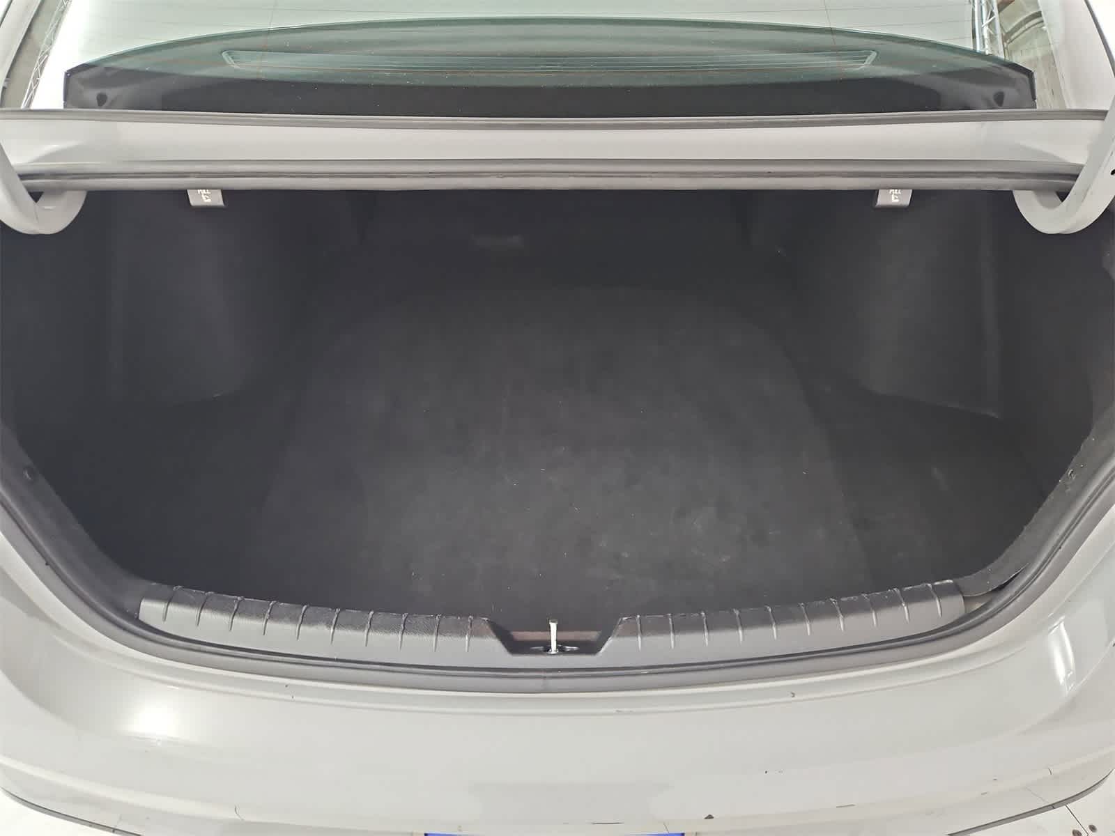 Thumbnail: 2023 Kia K5 - 34