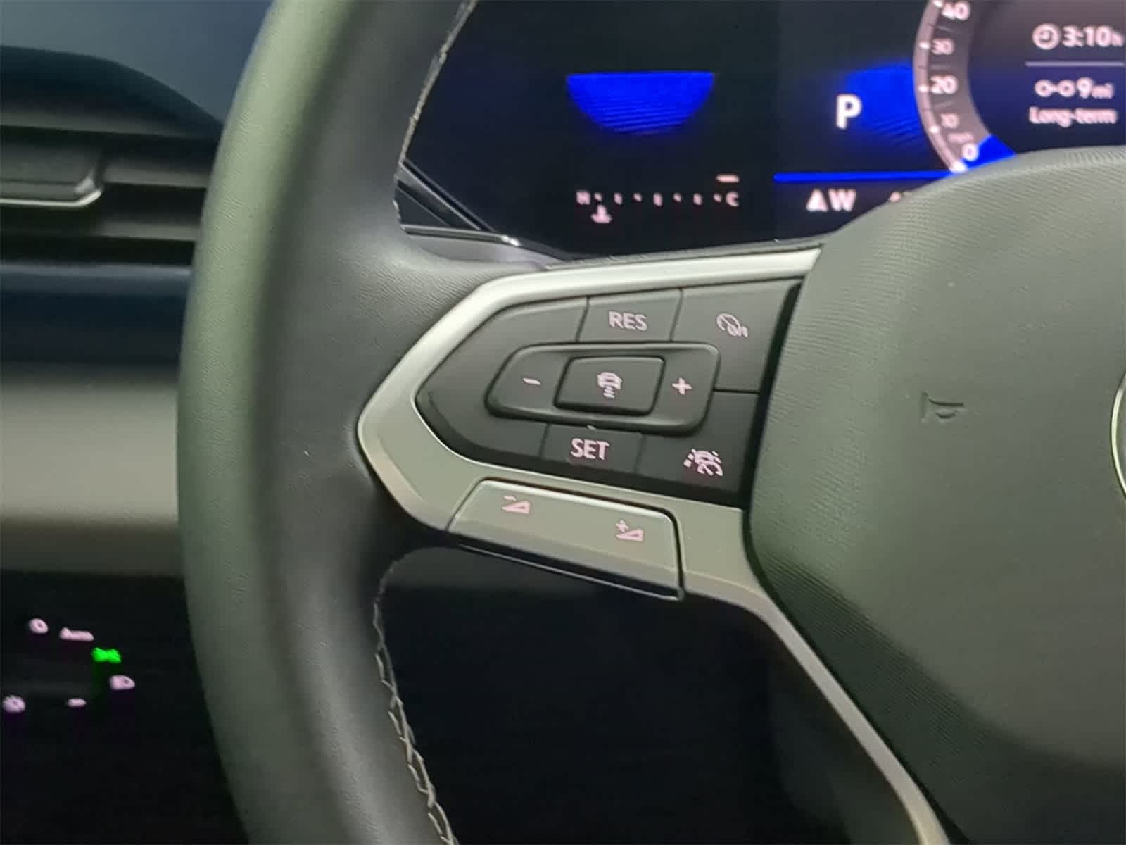 Thumbnail: 2023 Volkswagen Taos - 24