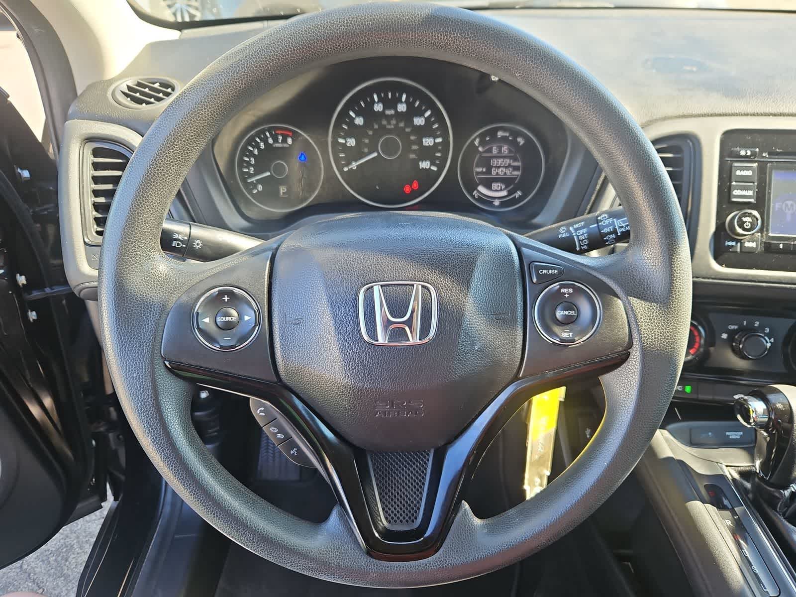 Thumbnail: 2016 Honda HR-V - 21