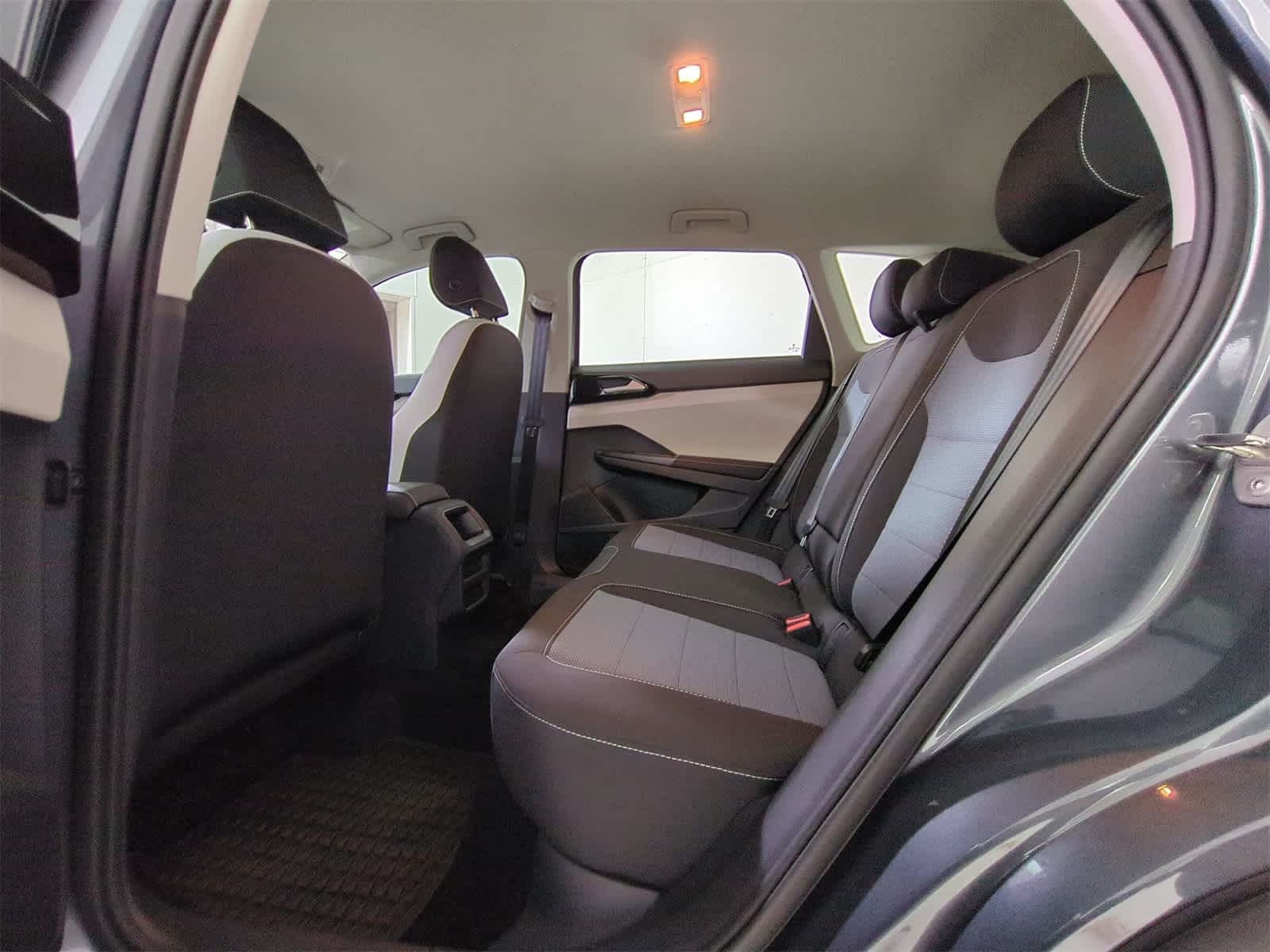 Thumbnail: 2025 Volkswagen Taos - 19