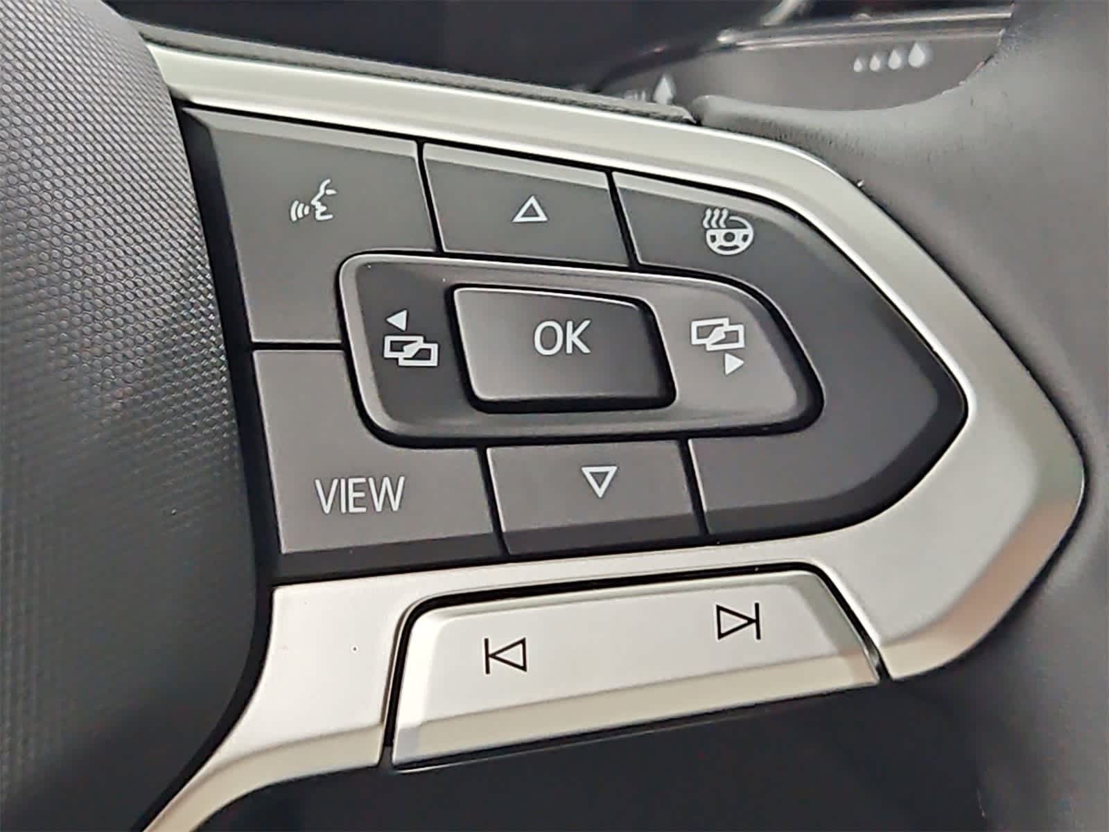 Thumbnail: 2025 Volkswagen Jetta - 26