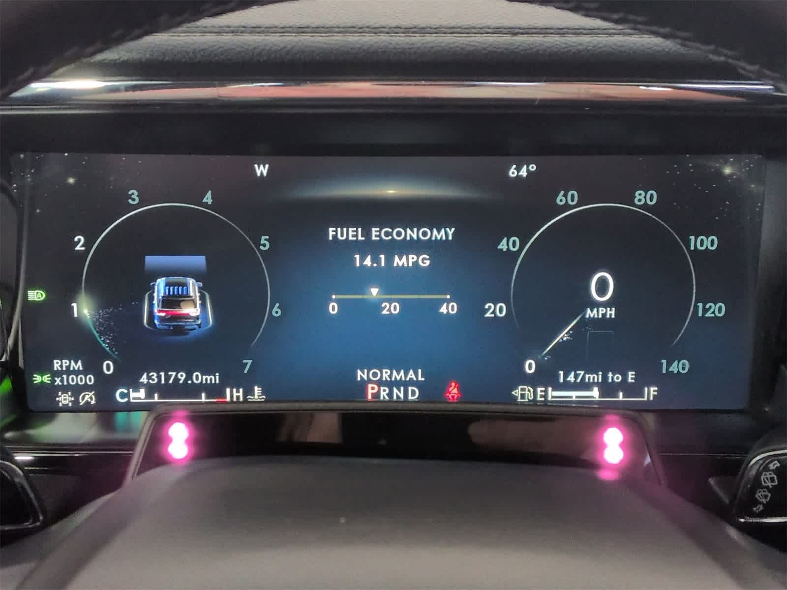 Thumbnail: 2023 Lincoln Navigator - 33