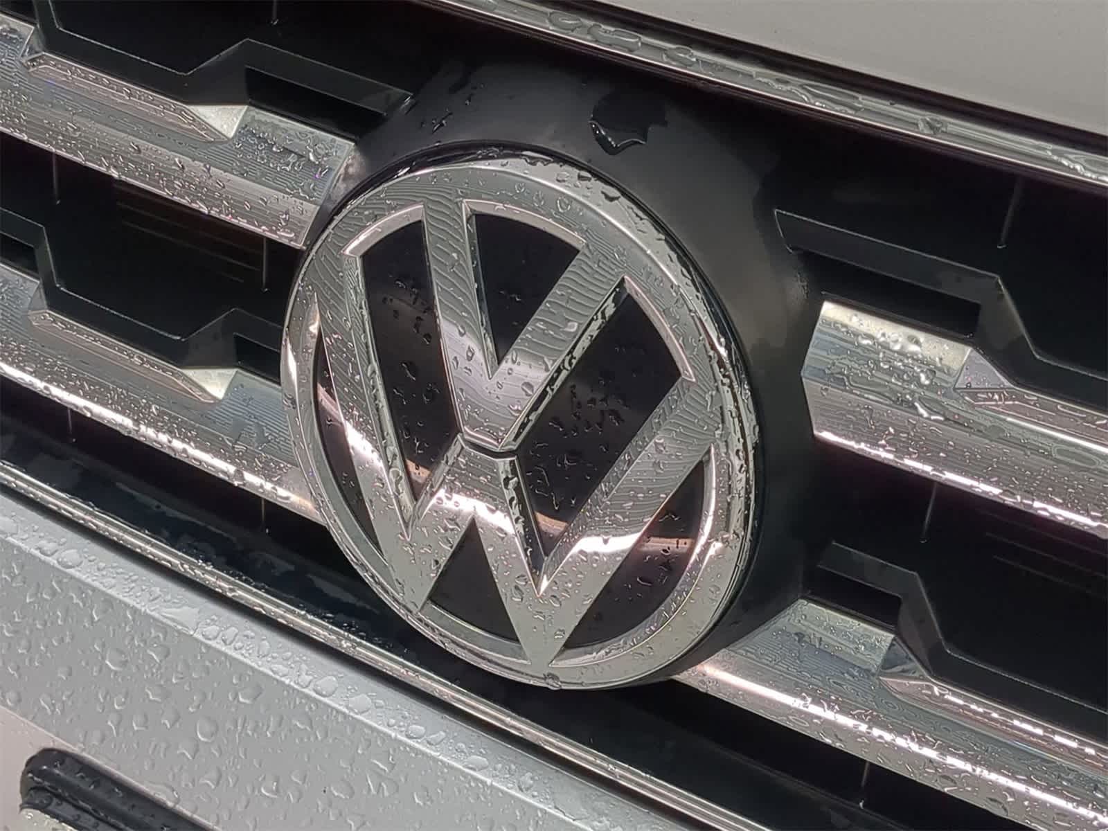 Thumbnail: 2018 Volkswagen Atlas - 10