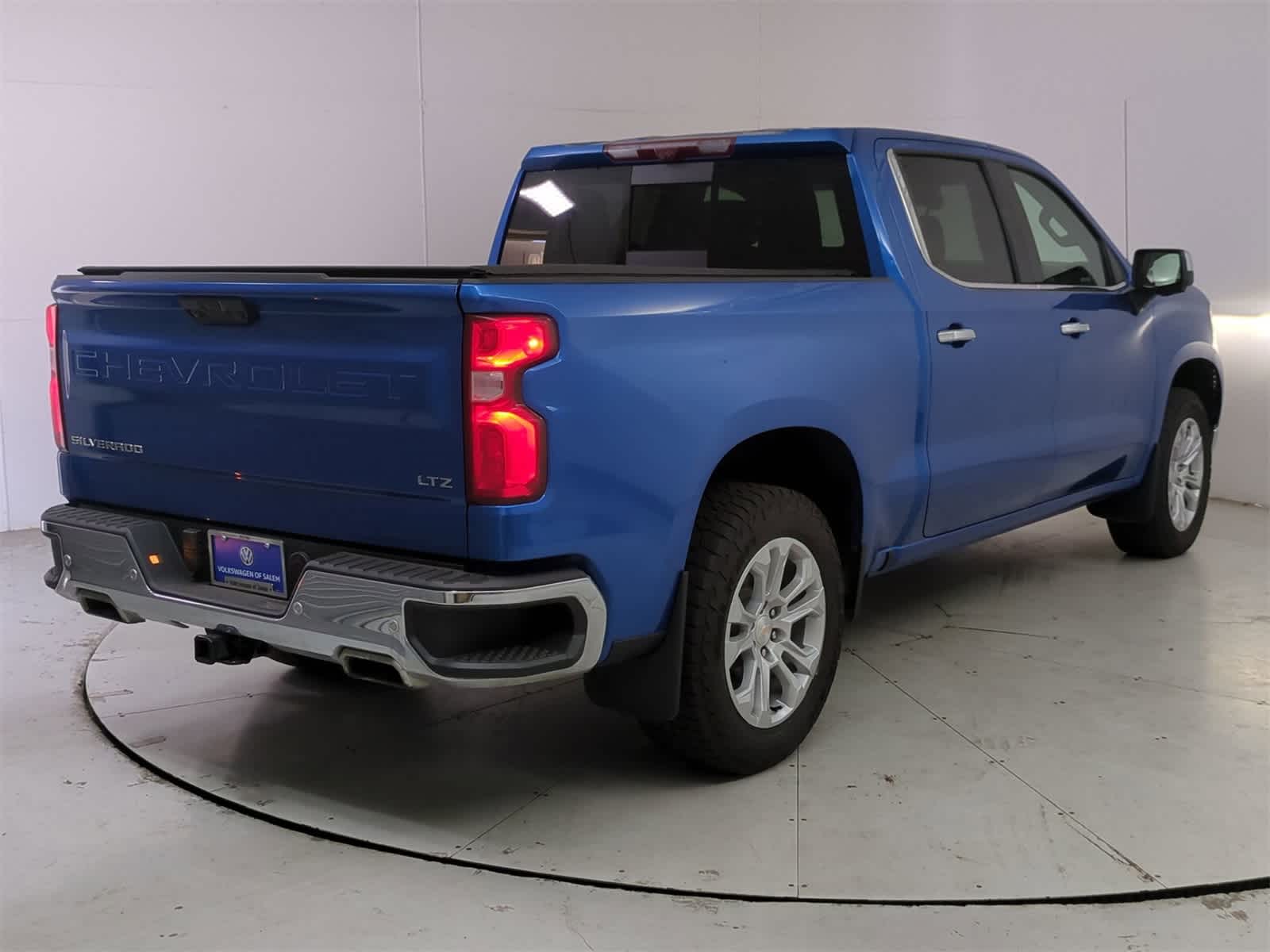 Thumbnail: 2022 Chevrolet Silverado 1500 - 6