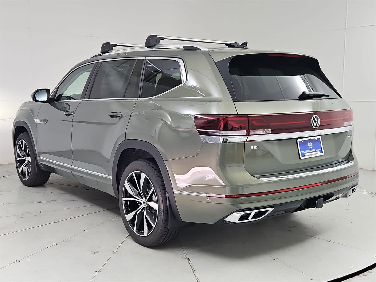 2025 Volkswagen Atlas SEL Premium R-Line photo 4
