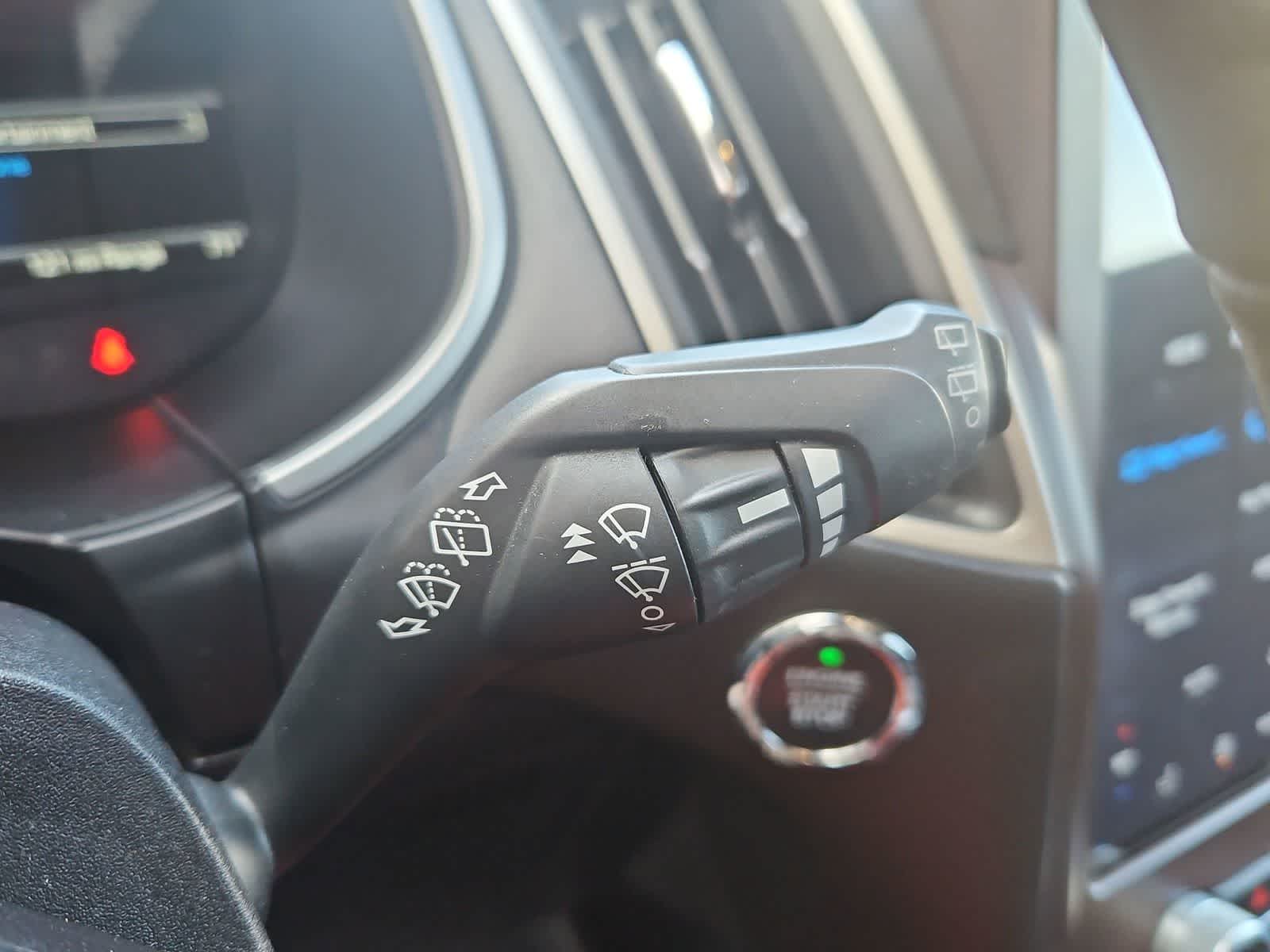 Thumbnail: 2021 Ford Edge - 25