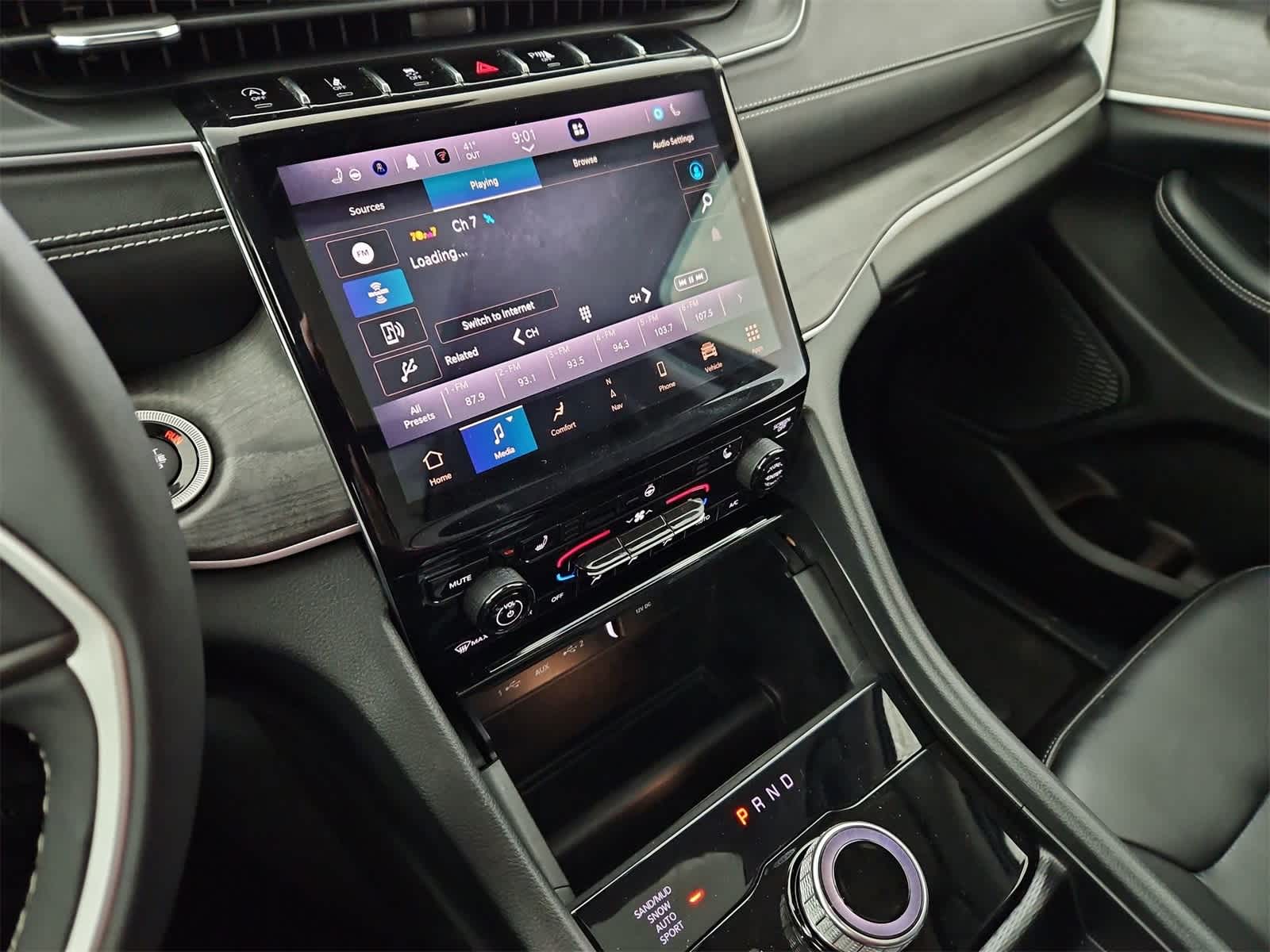 Thumbnail: 2023 Jeep Grand Cherokee - 29