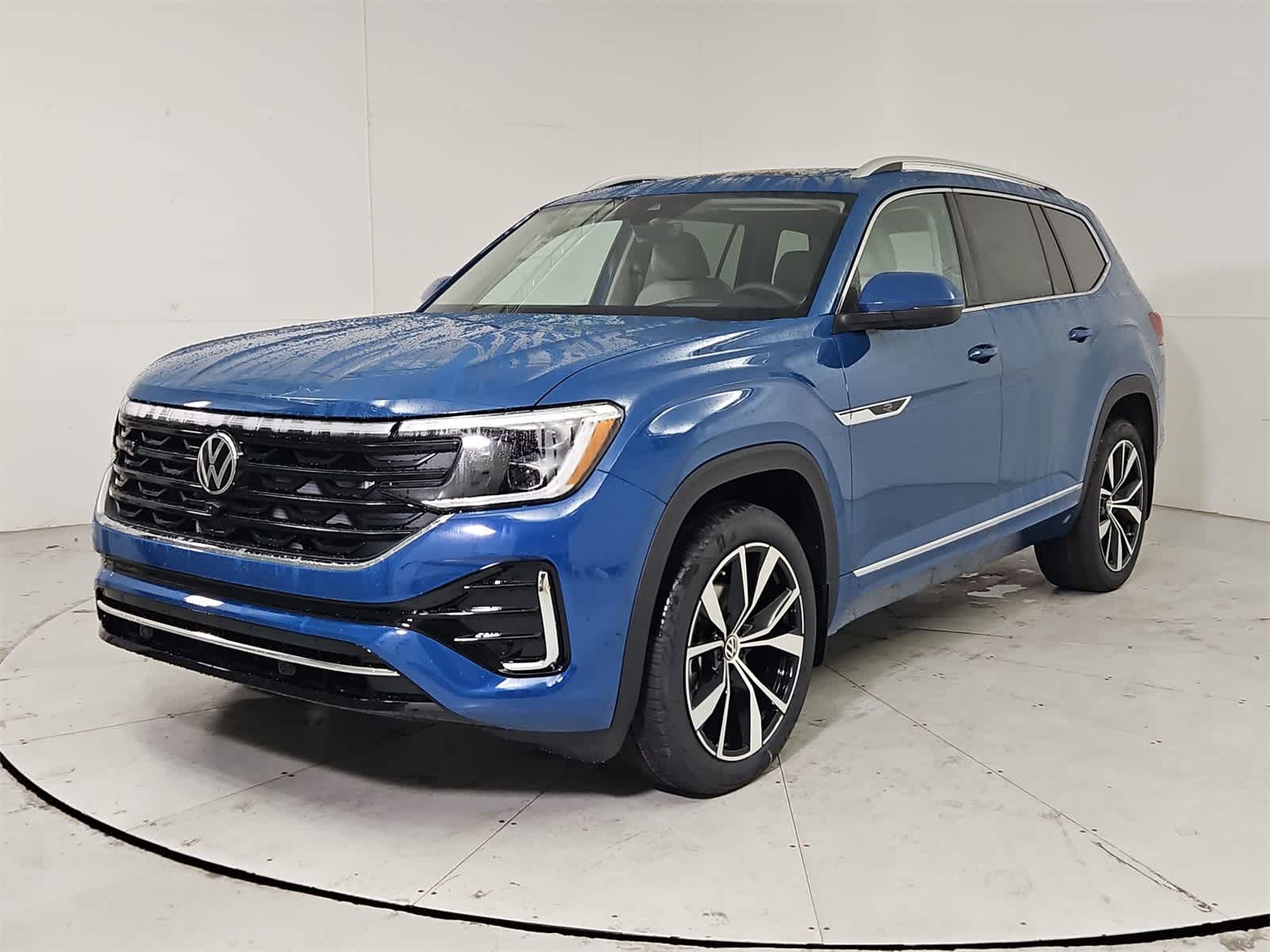 Thumbnail: 2026 Volkswagen Atlas - 1