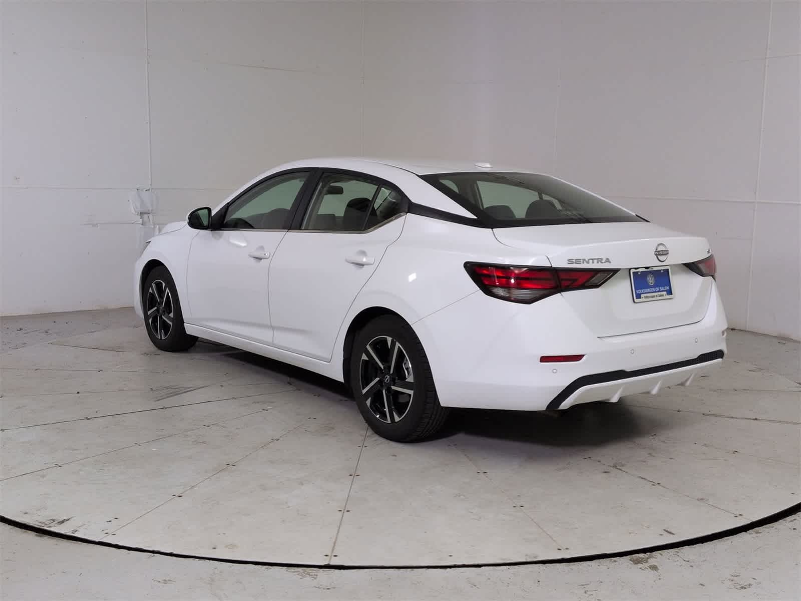 Thumbnail: 2024 Nissan Sentra - 4