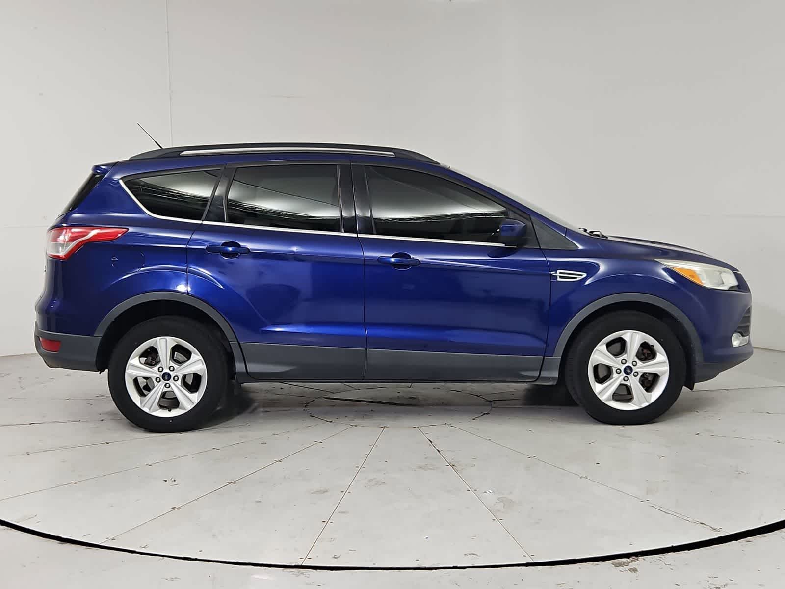 Thumbnail: 2015 Ford Escape - 7