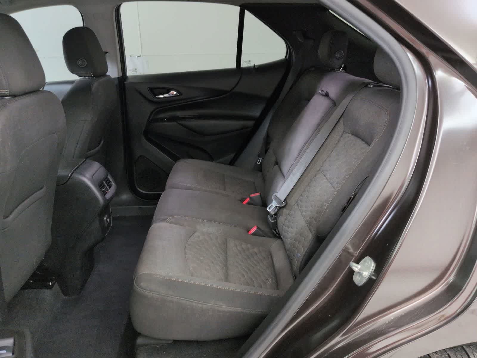 Thumbnail: 2020 Chevrolet Equinox - 18