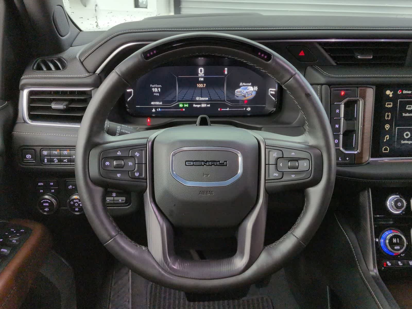 Thumbnail: 2024 GMC Yukon - 23