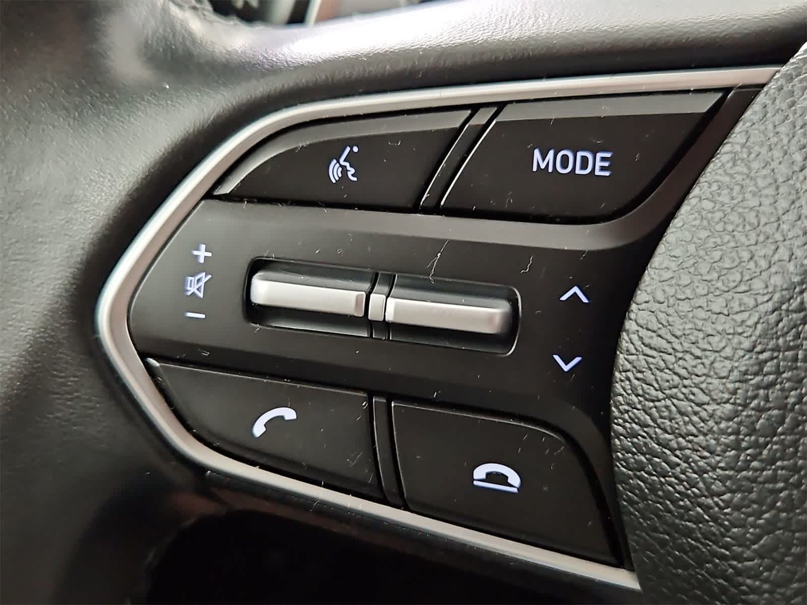 Thumbnail: 2023 Hyundai Santa Fe - 23