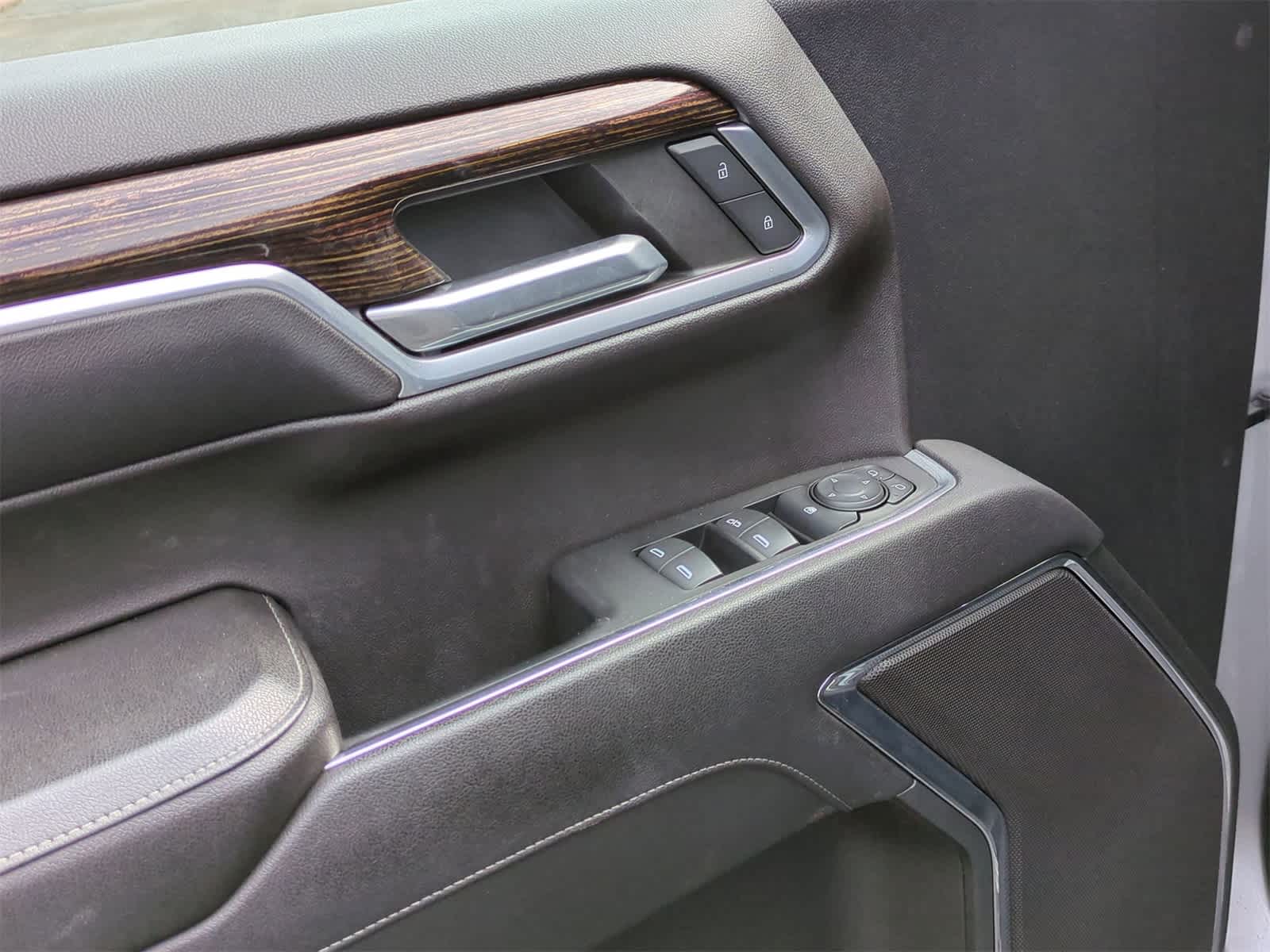 Thumbnail: 2023 GMC Sierra 1500 - 17