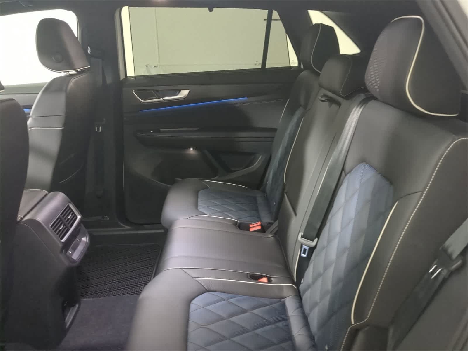 Thumbnail: 2026 Volkswagen Atlas - 20