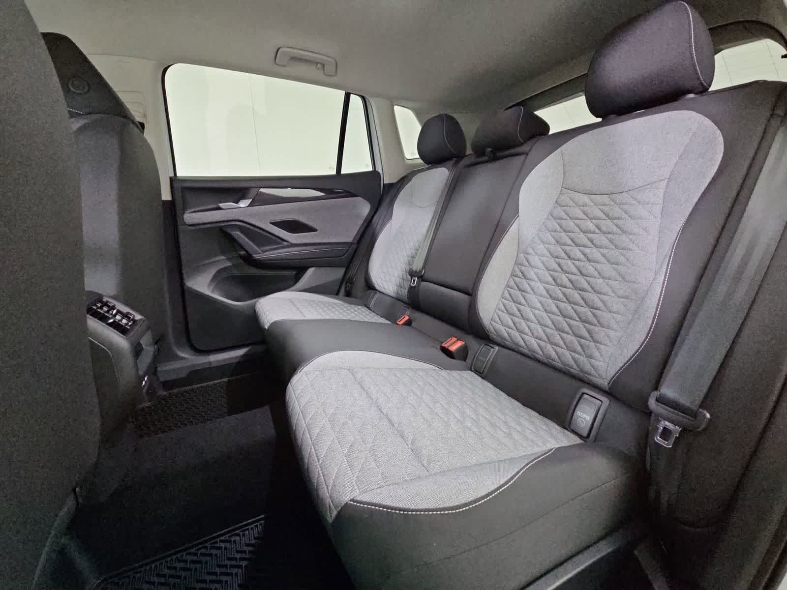 Thumbnail: 2026 Volkswagen Tiguan - 19