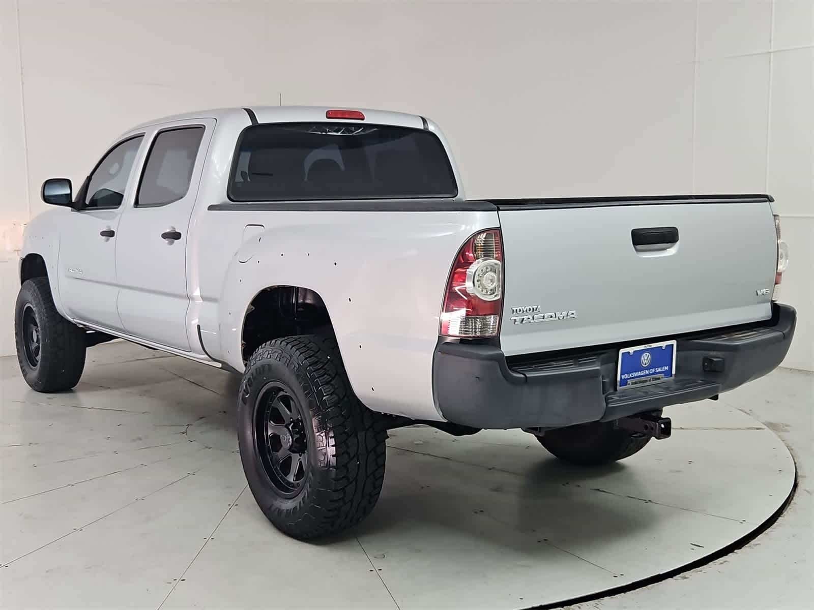 Thumbnail: 2011 Toyota Tacoma - 4