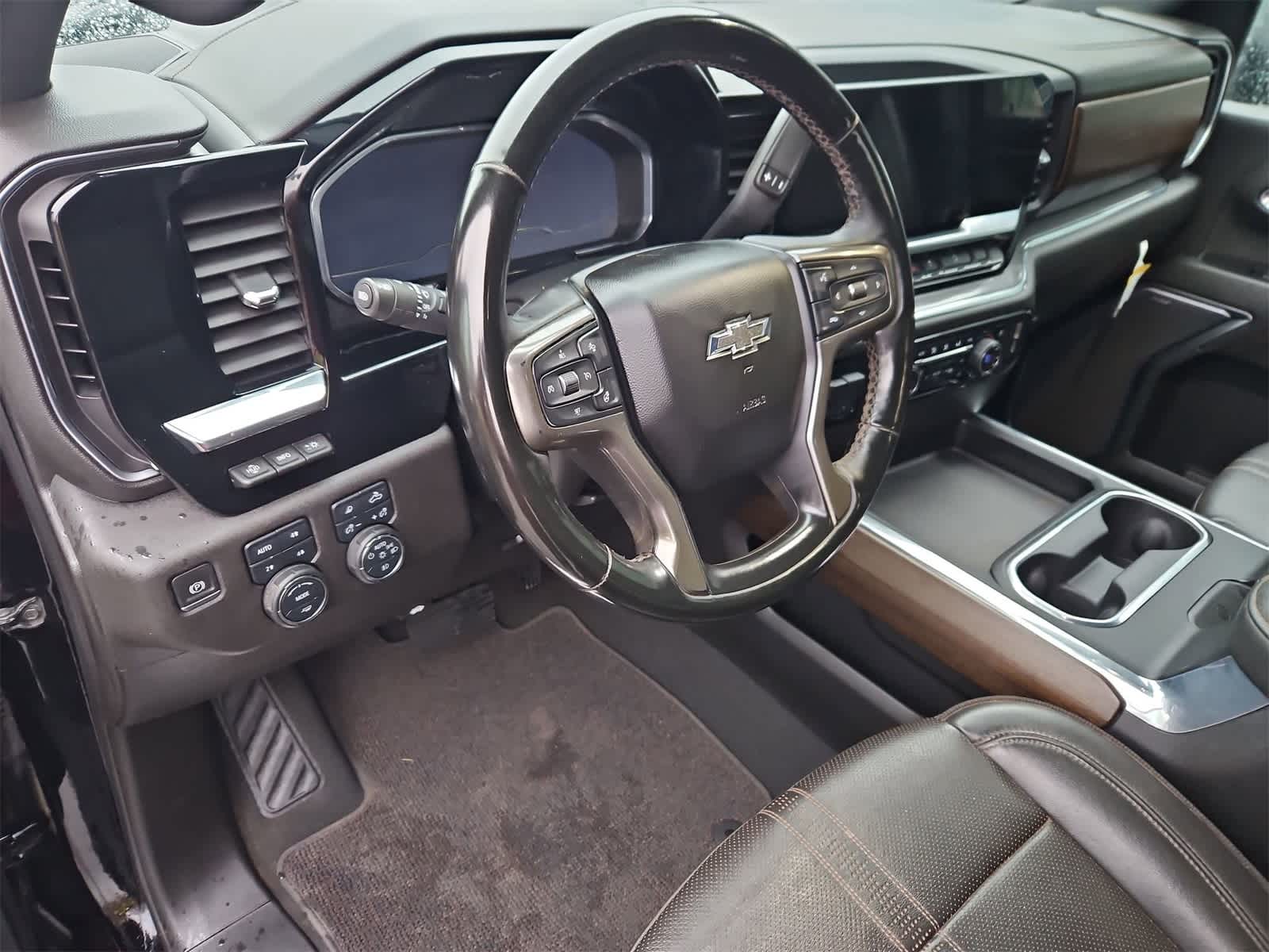 Thumbnail: 2024 Chevrolet Silverado 2500 - 2