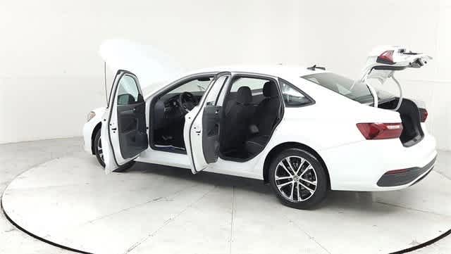 2024 Volkswagen Jetta Sport 11