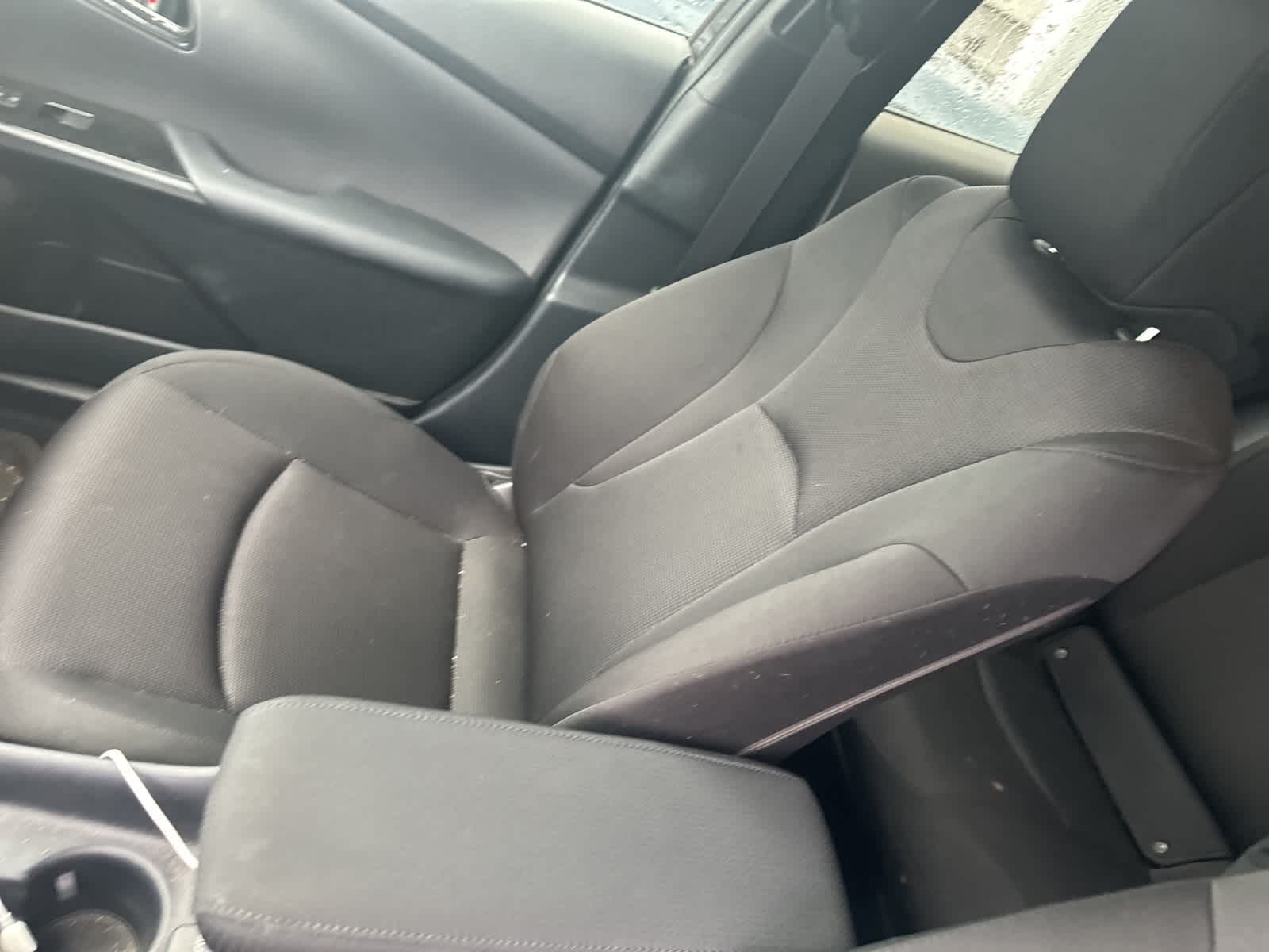 Thumbnail: 2022 Toyota Prius - 6