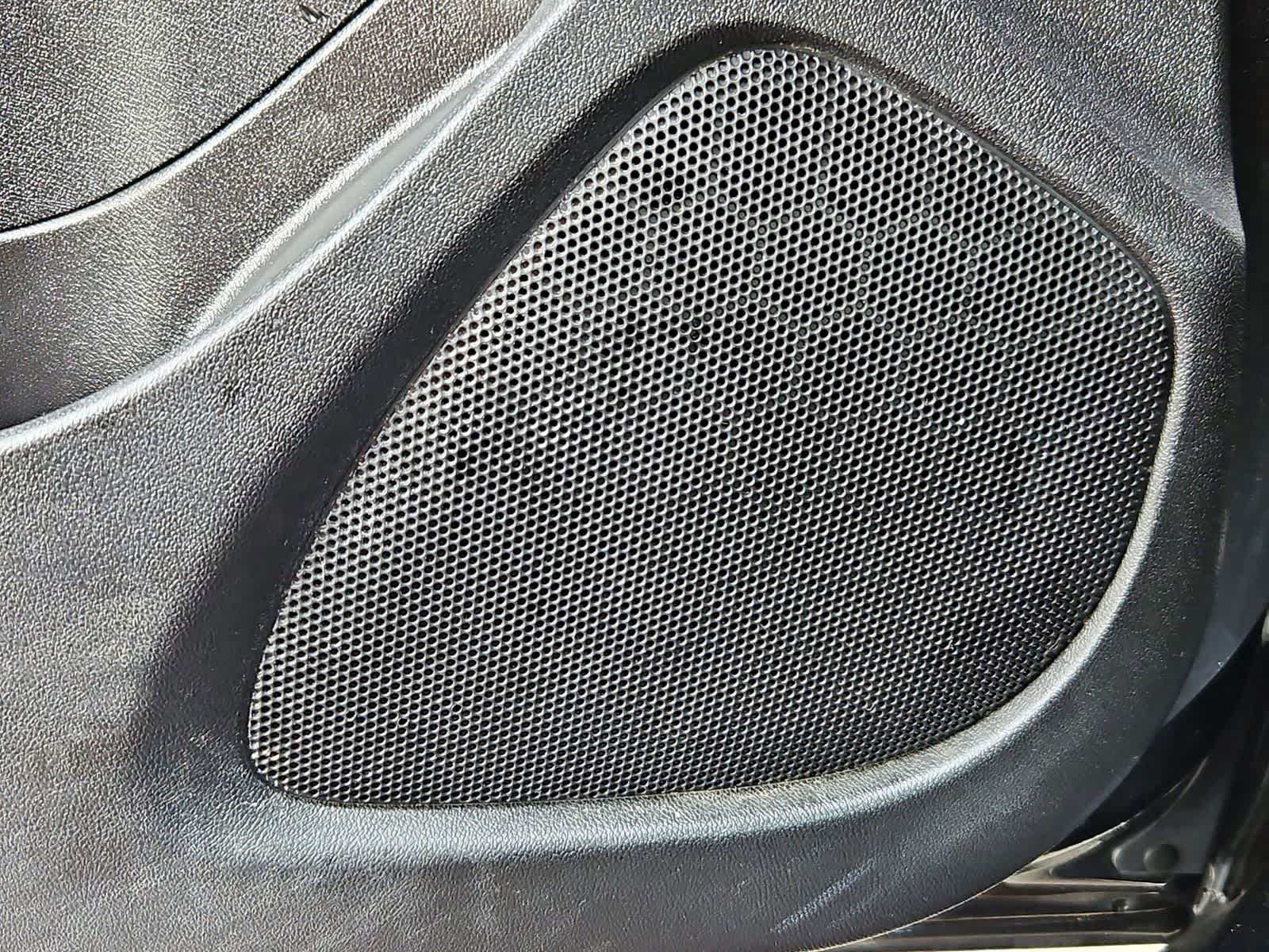 Thumbnail: 2021 Chevrolet Malibu - 29