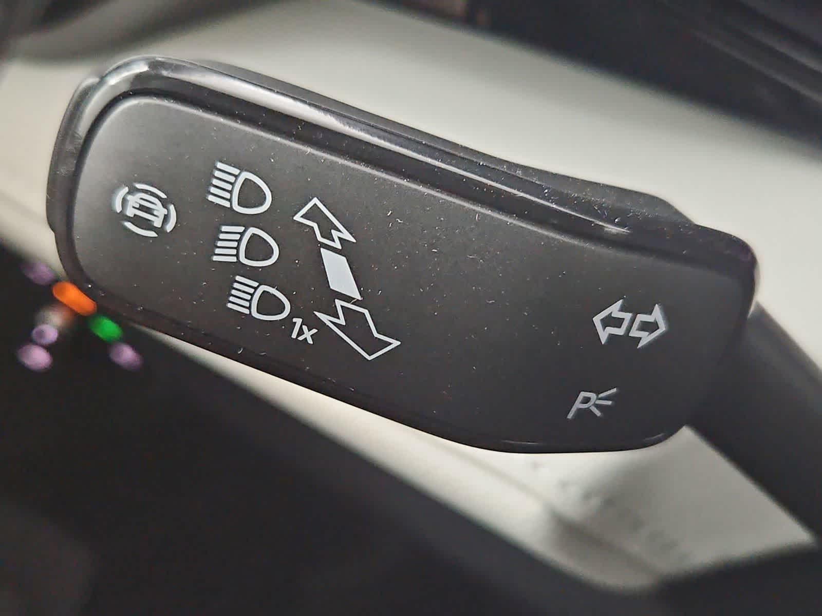 Thumbnail: 2025 Volkswagen Taos - 26