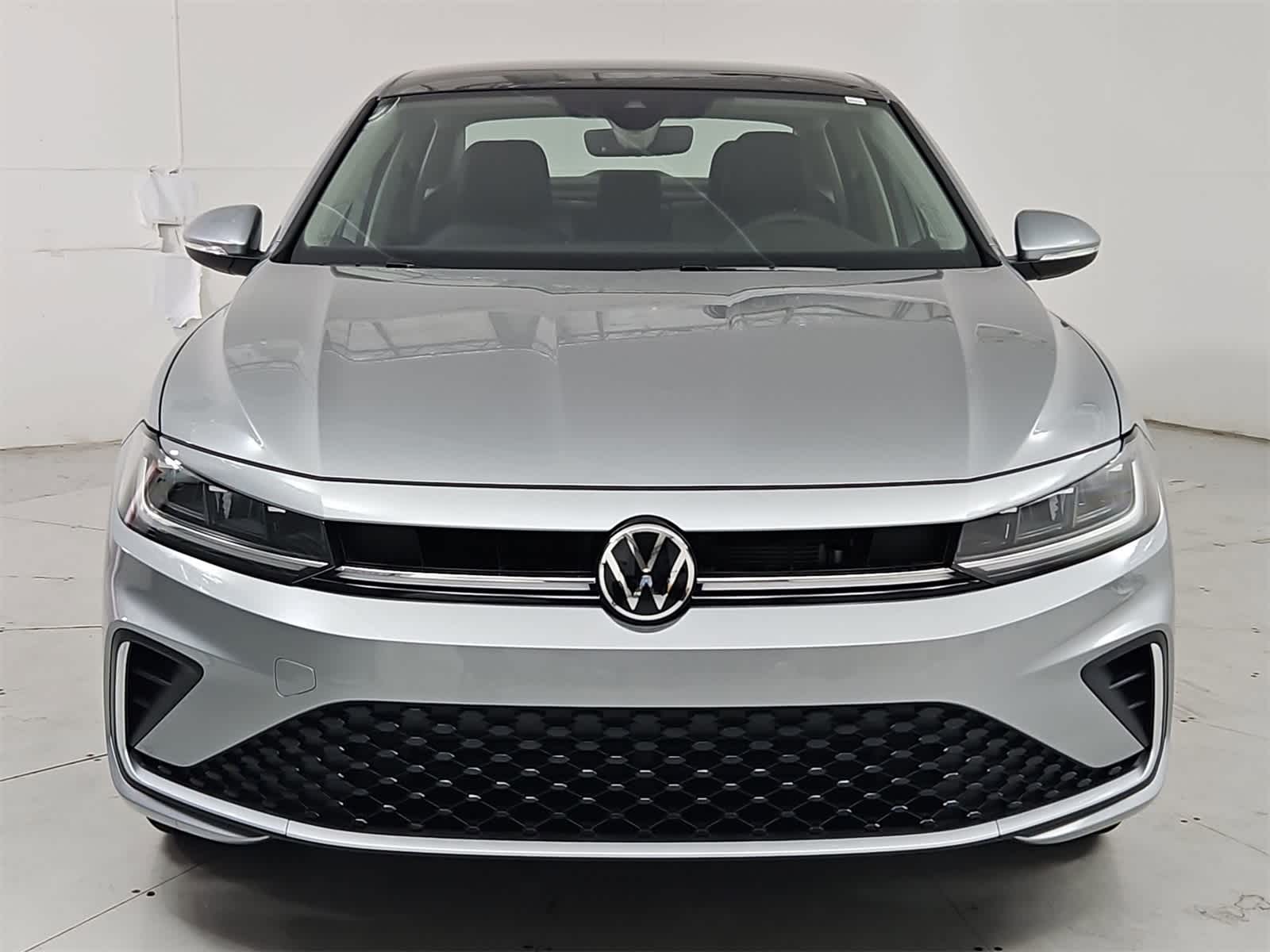 Thumbnail: 2025 Volkswagen Jetta - 9