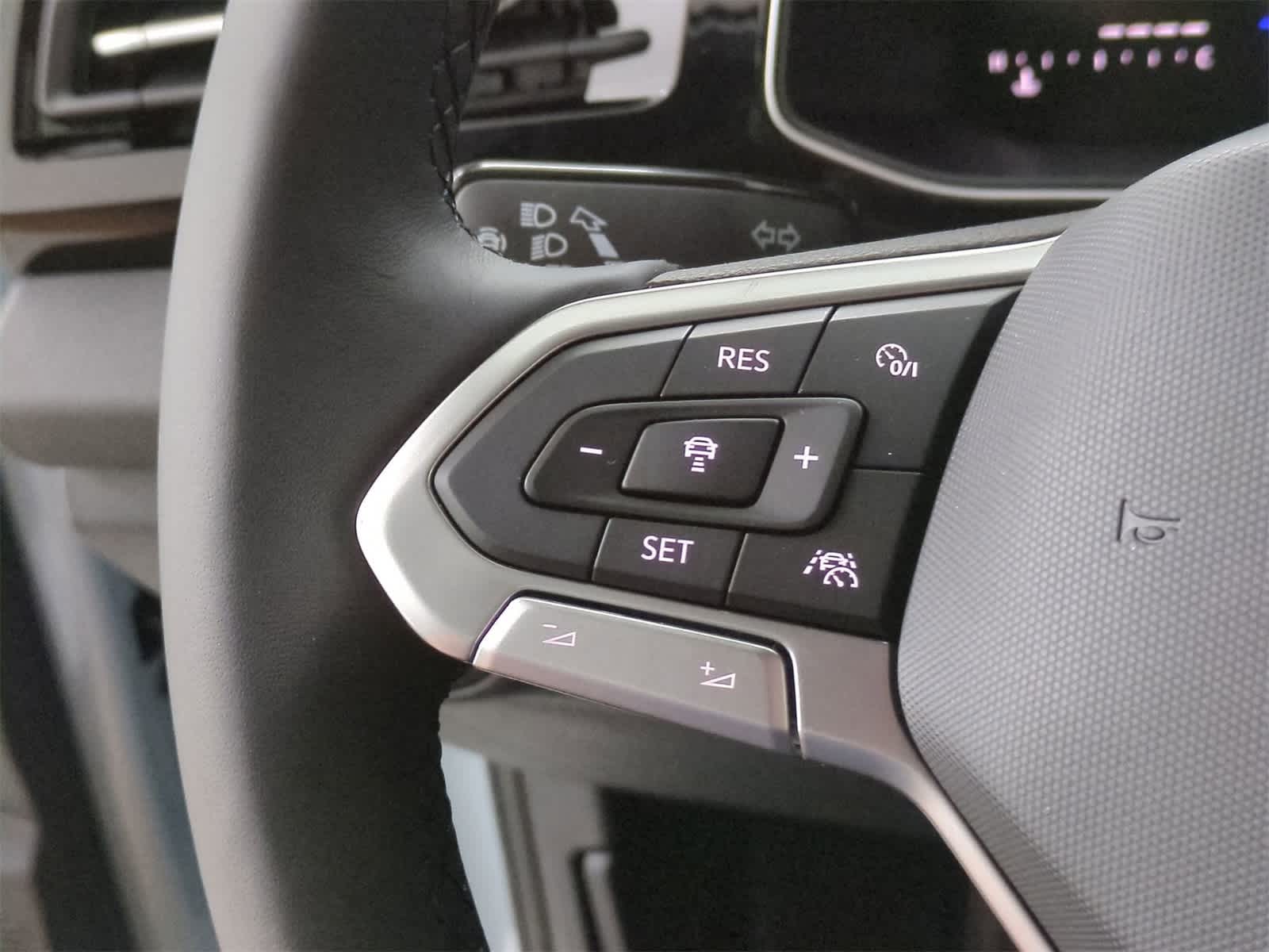 Thumbnail: 2025 Volkswagen Jetta - 23