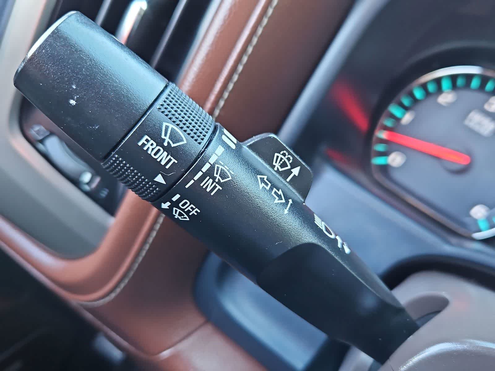 Thumbnail: 2018 Chevrolet Silverado 1500 - 25