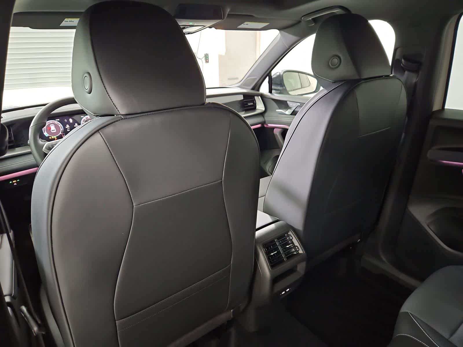 Thumbnail: 2026 Volkswagen Tiguan - 18