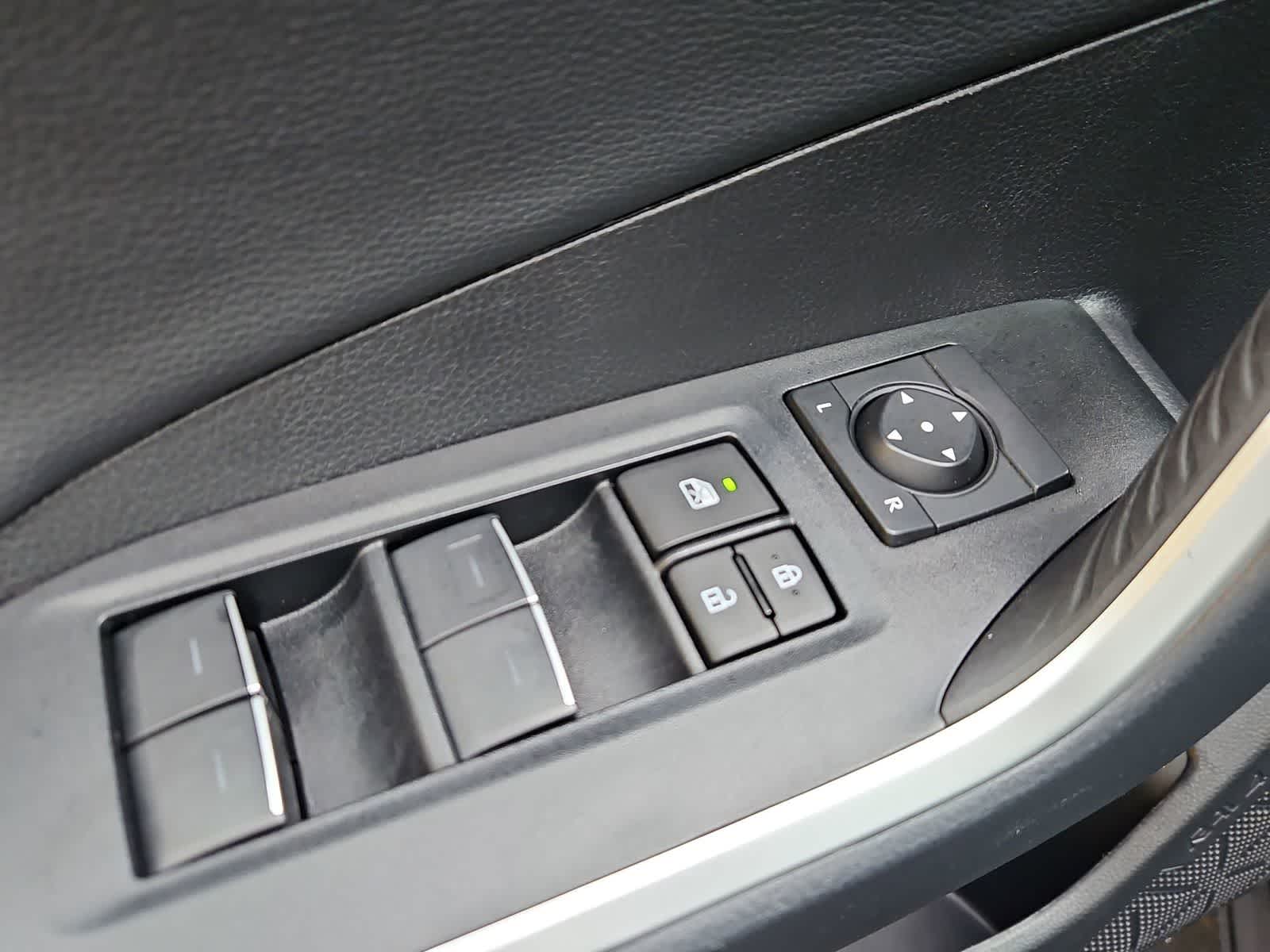 Thumbnail: 2024 Toyota RAV4 - 17