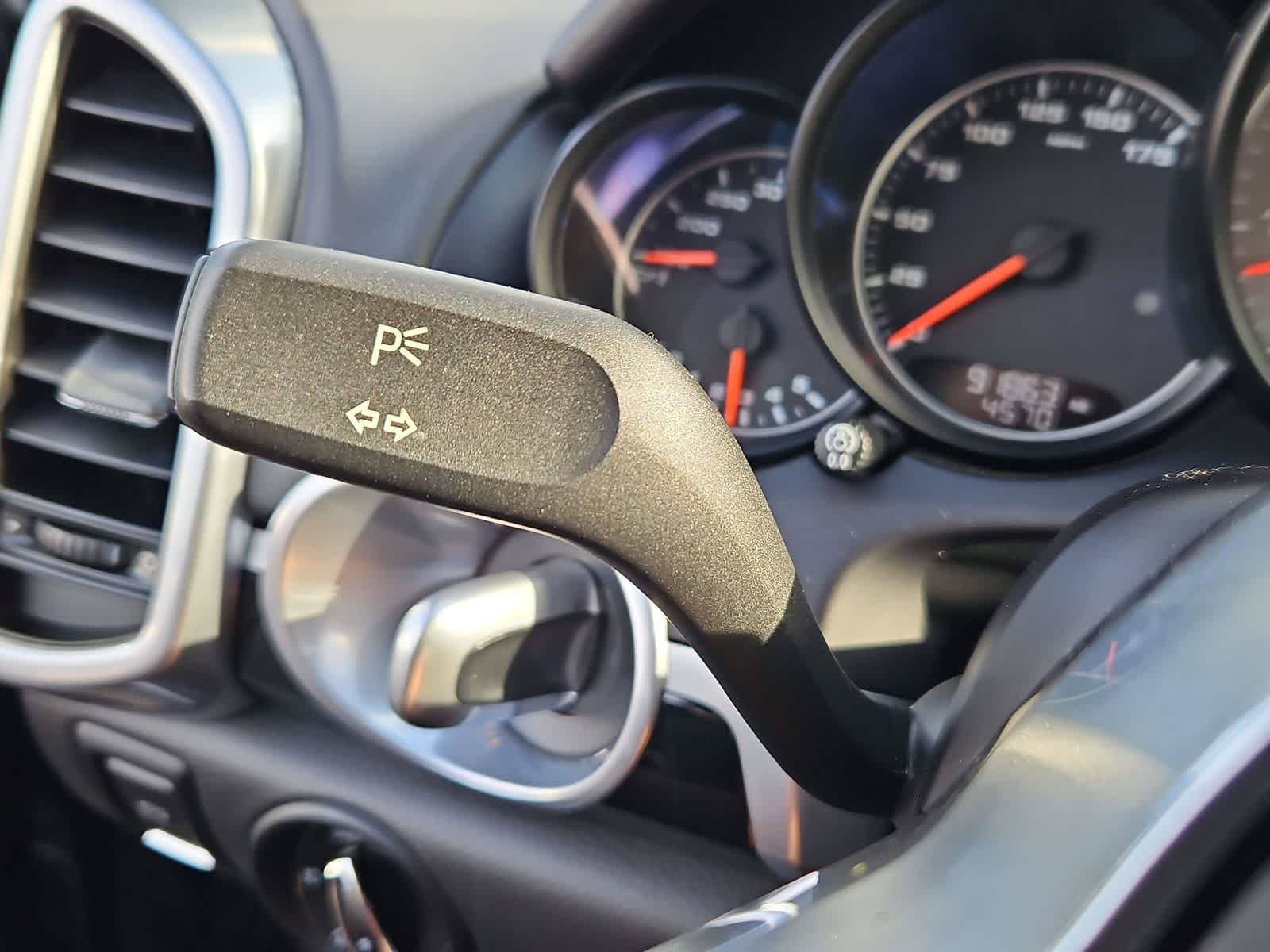 Thumbnail: 2018 Porsche Cayenne - 27