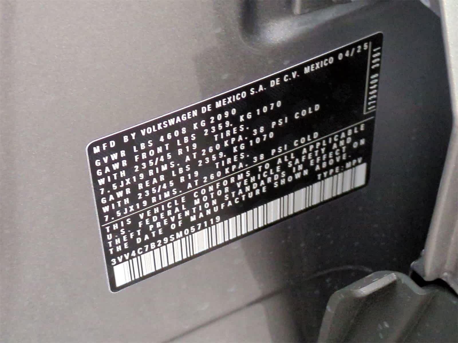 Thumbnail: 2025 Volkswagen Taos - 37