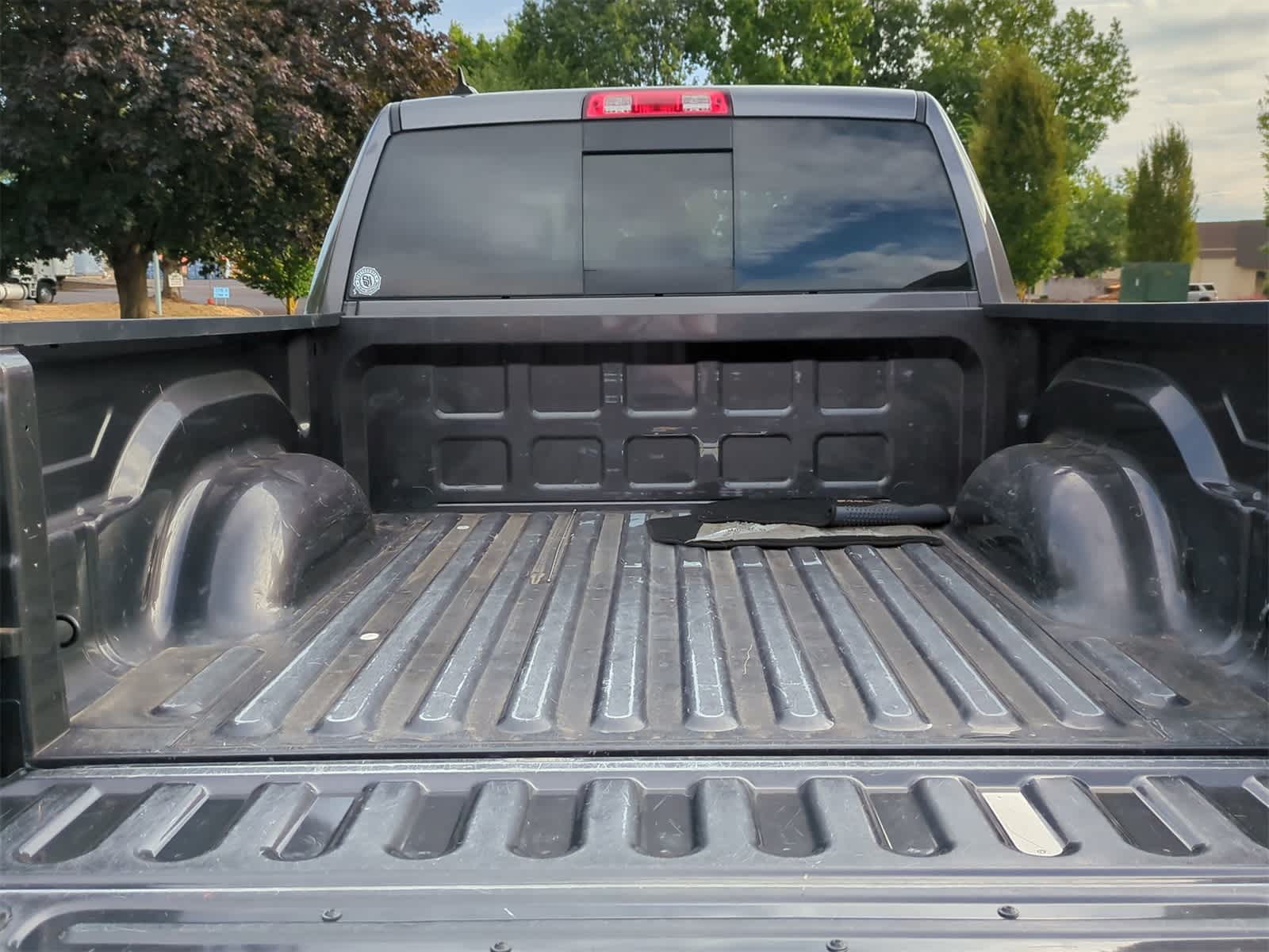Thumbnail: 2020 RAM 1500 Classic - 34