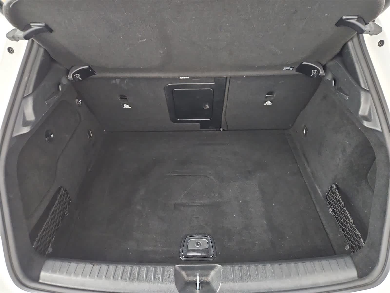 Thumbnail: 2018 Mercedes-Benz GLA - 36