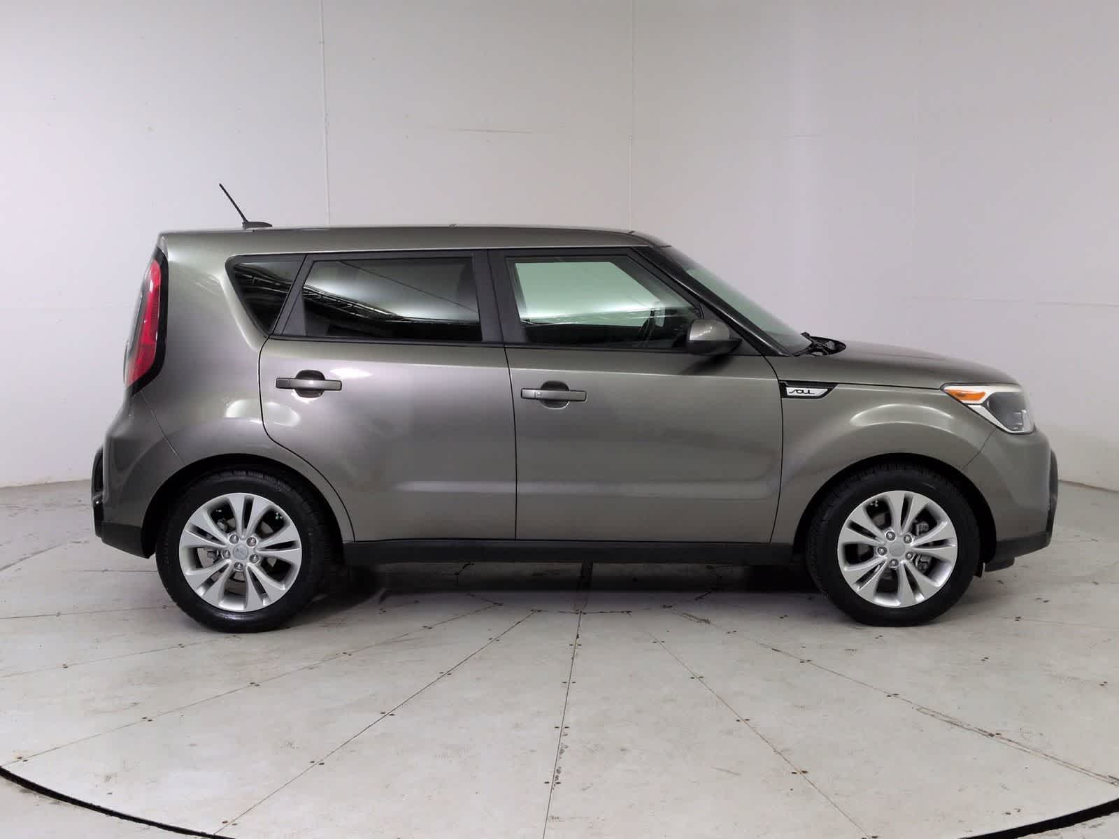 Thumbnail: 2016 Kia Soul - 7
