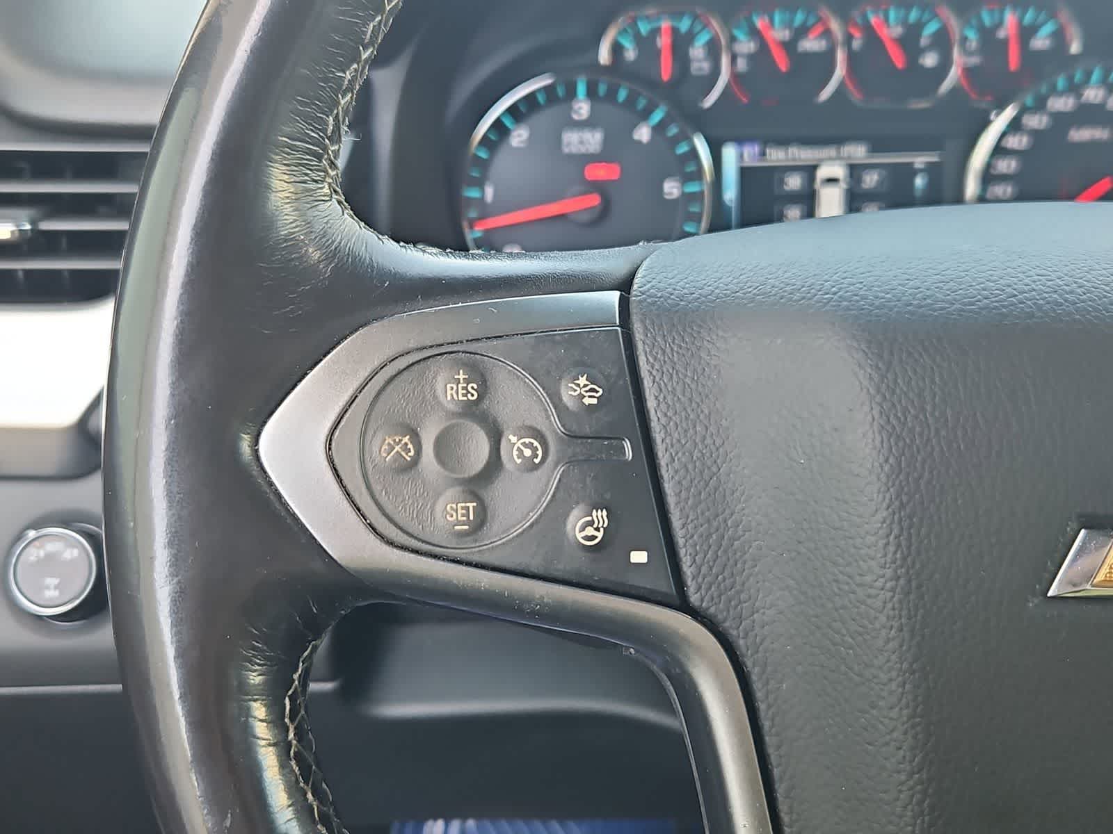 Thumbnail: 2018 Chevrolet Tahoe - 24