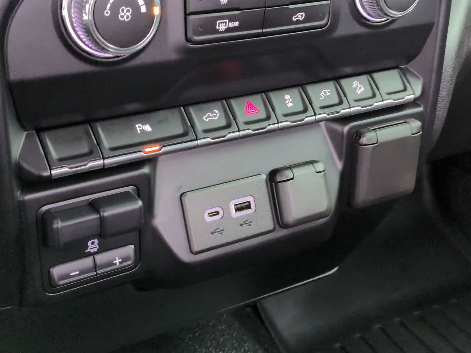 Thumbnail: 2020 GMC Sierra 2500 - 30