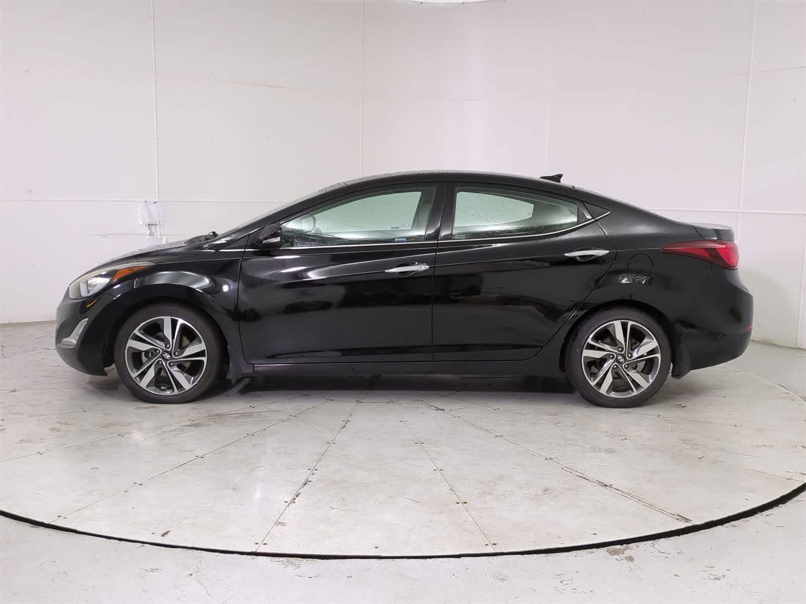 Thumbnail: 2014 Hyundai Elantra - 3