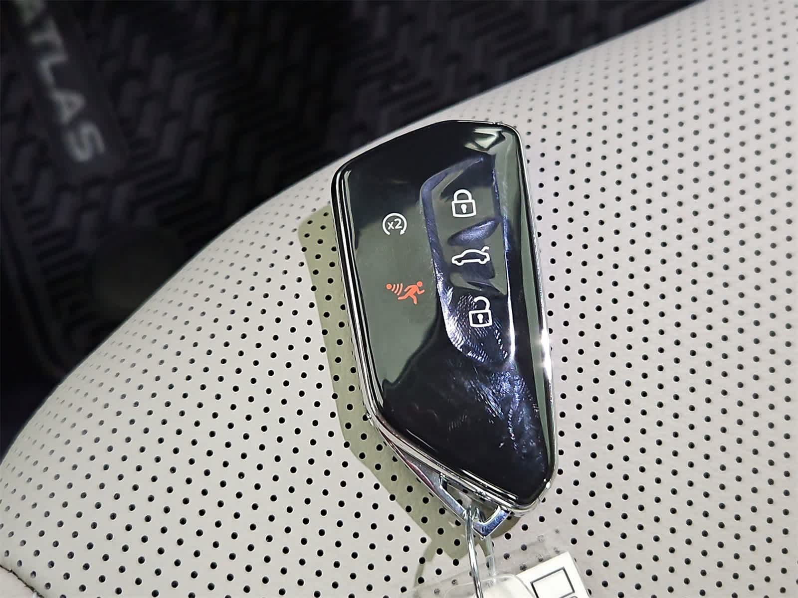 Thumbnail: 2026 Volkswagen Atlas - 38