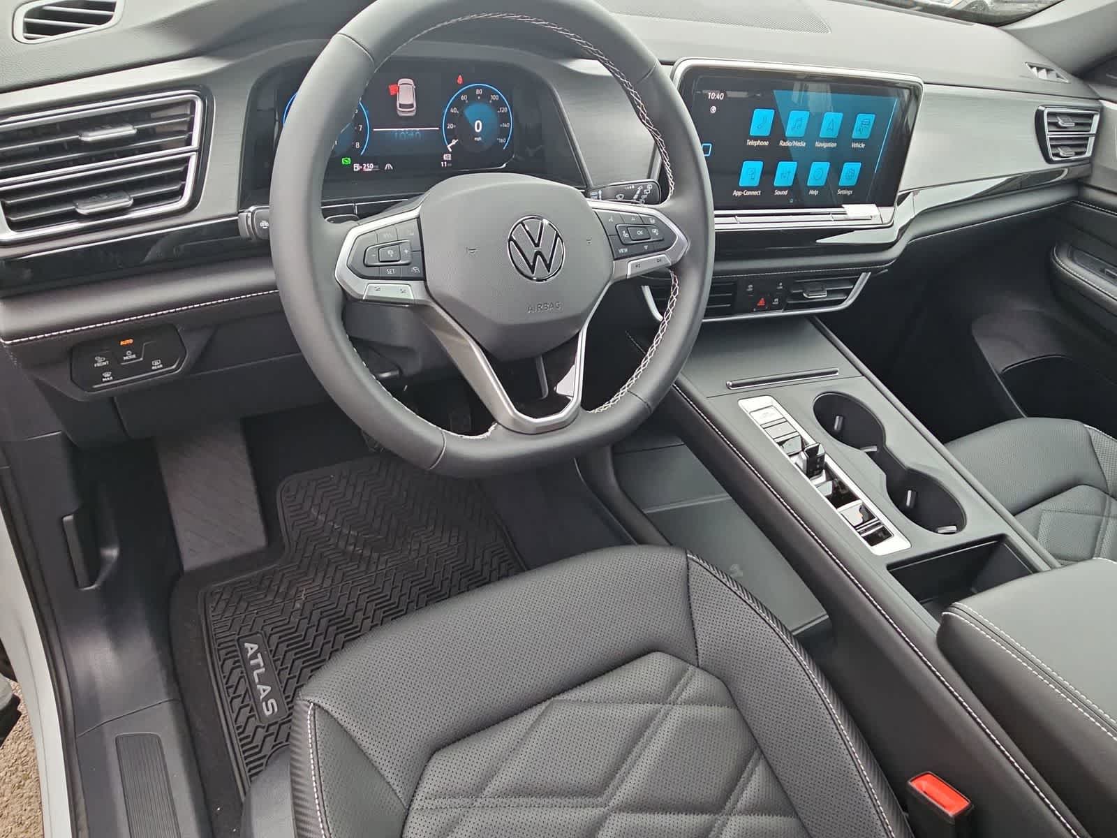 Thumbnail: 2026 Volkswagen Atlas - 2