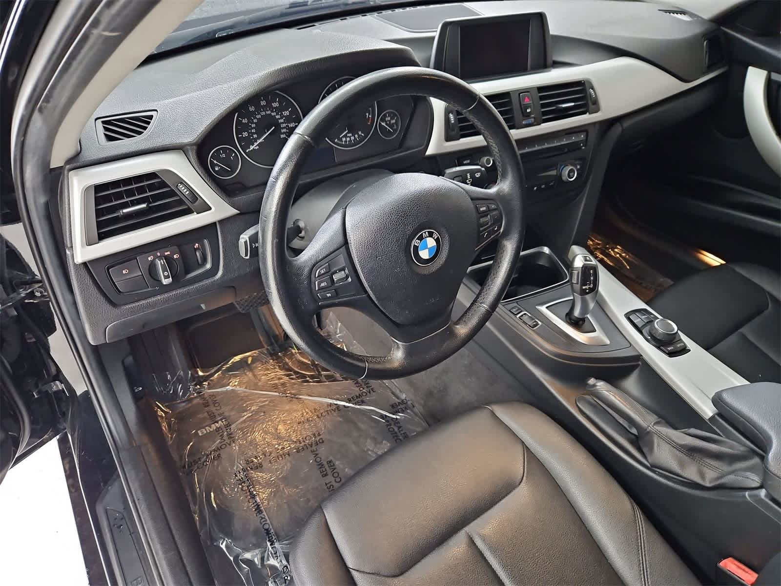 Thumbnail: 2013 BMW 3 Series - 2