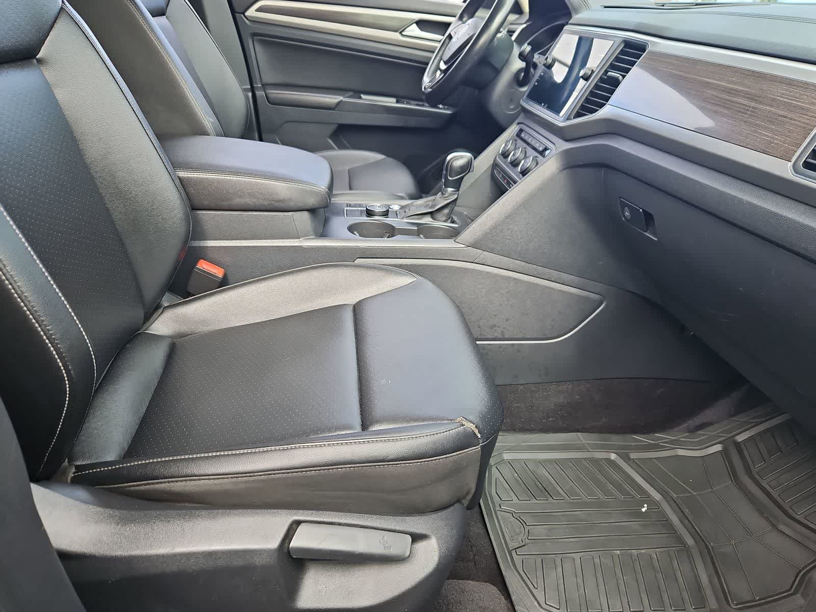 Thumbnail: 2018 Volkswagen Atlas - 21