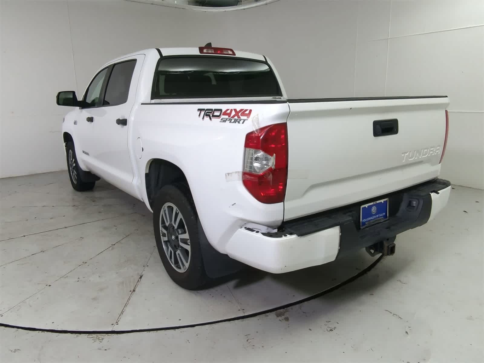 Thumbnail: 2021 Toyota Tundra - 4