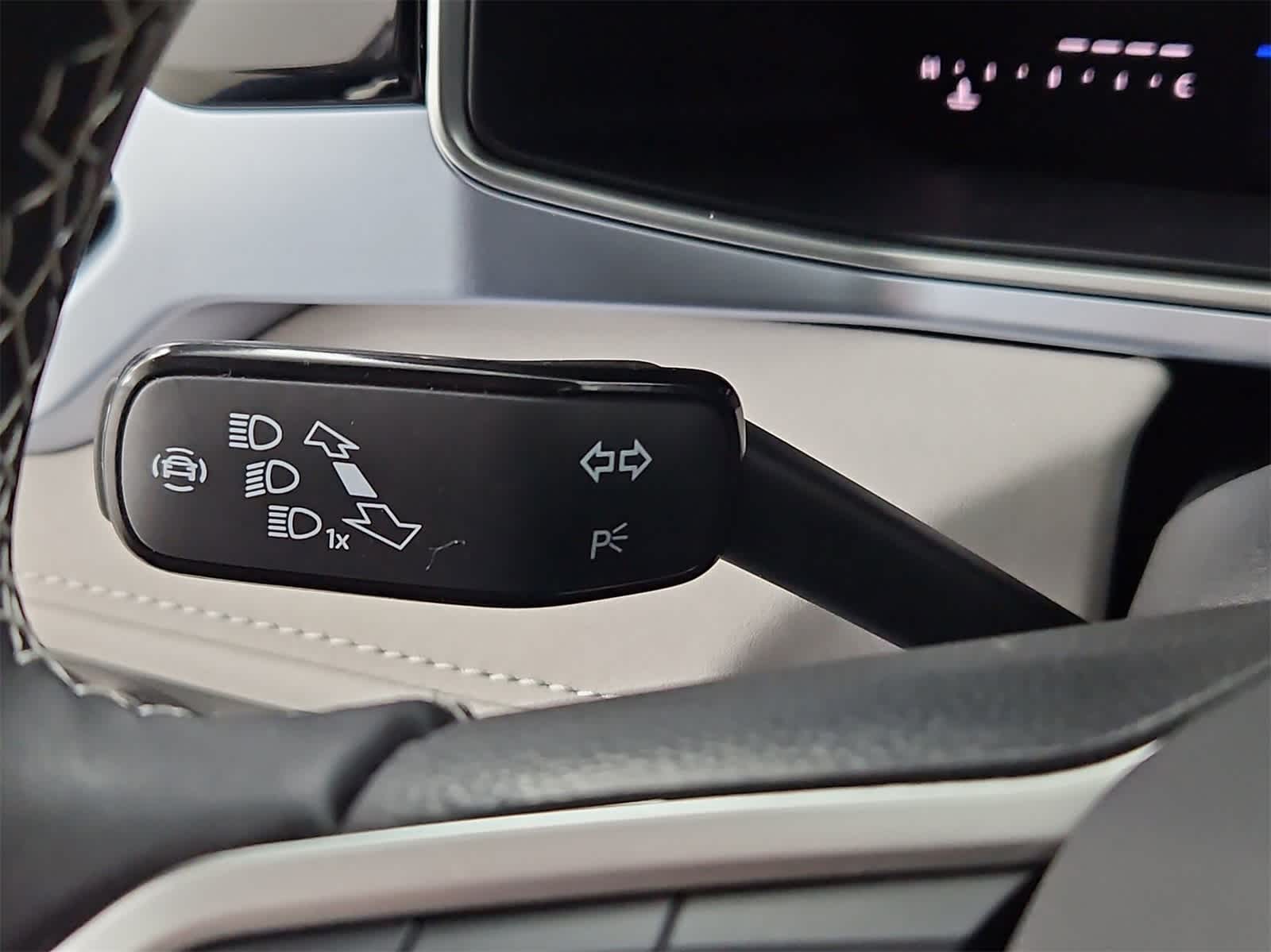 Thumbnail: 2025 Volkswagen Taos - 27