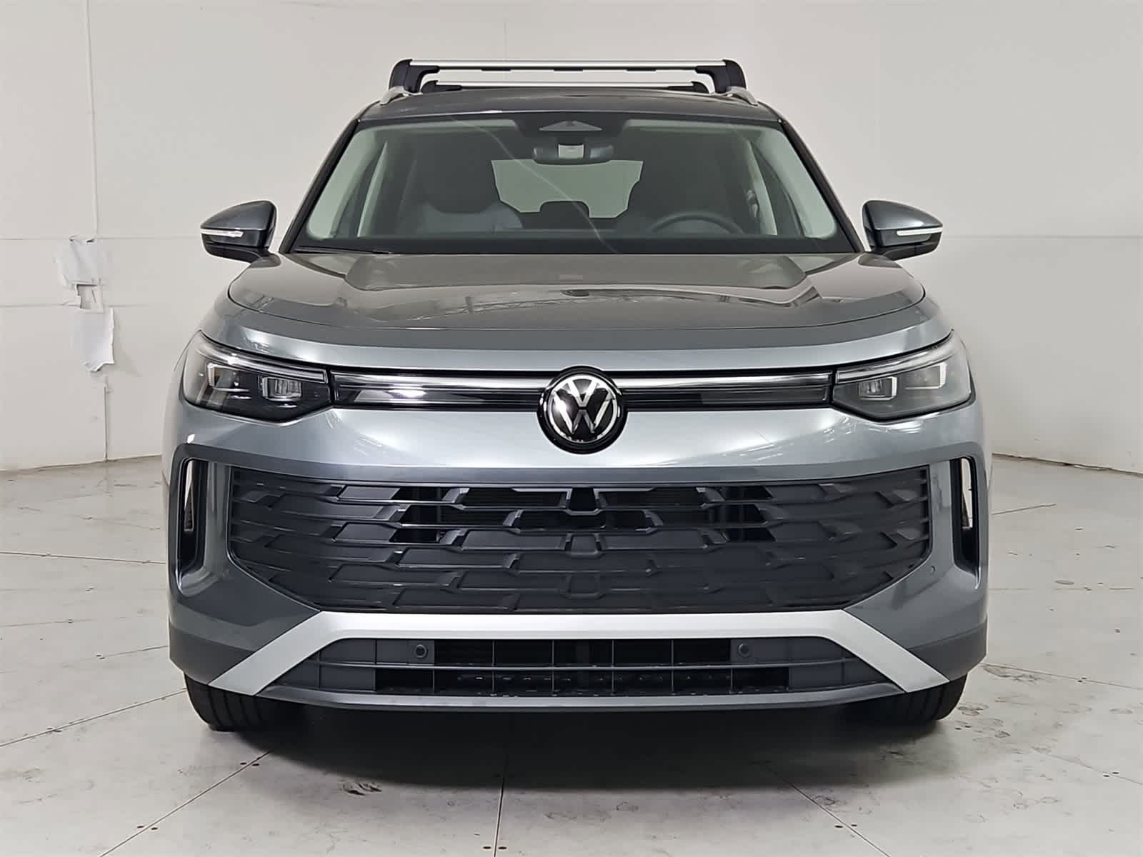 Thumbnail: 2025 Volkswagen Tiguan - 9